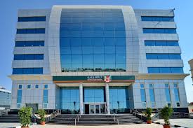 ‫بلومبرج: «الأهلي المصري» يسعى لجمع مليار دولار لإعادة تمويل الديون -  Economy Plus‬‎