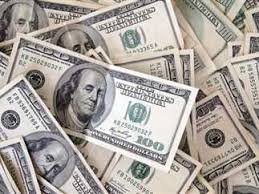 آخر هبوط في 8 بنوك.. سعر الدولار اليوم مقابل الجنيه اليوم الإثنين 19 مايو  2025