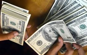 سعر الدولار مقابل الجنيه اليوم السبت 10 مايو 2025 في البنوك بعد الانخفاض  الأخير | قضية رأي عام