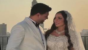 في أجواء عائلية.. المطرب محمد شاهين يحتفل بزفافه على رشا الظنحاني (صور)