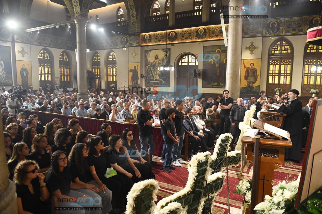 جنازة الفنان لطفي لبيب 