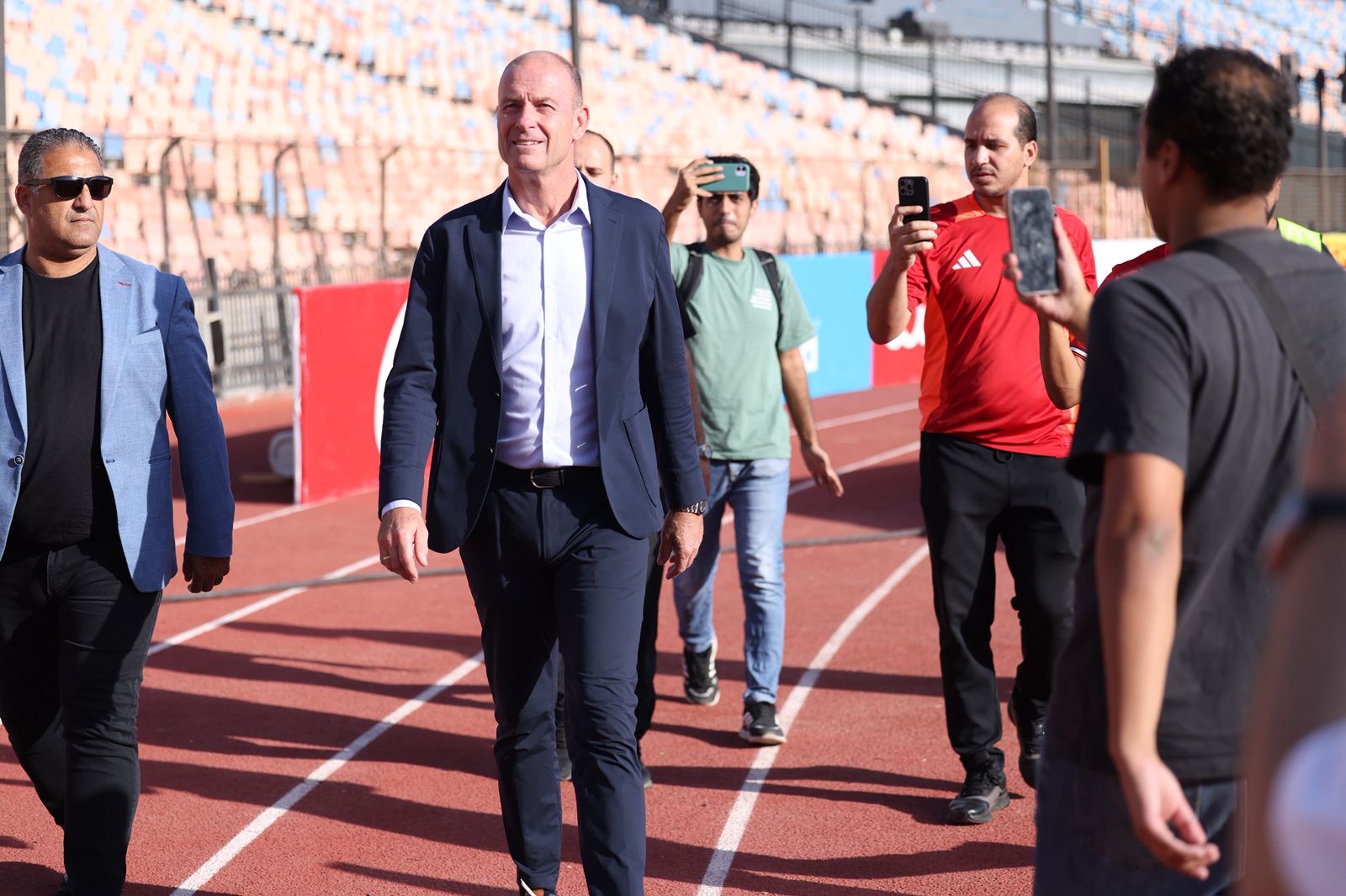 d2440788-f7e8-4800-b0ab-ed78e5fbad96