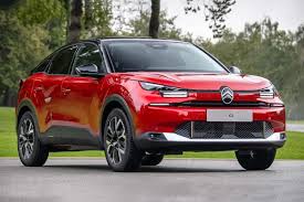 سعر ومواصفات ستروين C4 موديل 2026 - ايجي كار