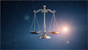 أجواء مناسبة لخطوة عاطفية جديدة.. ماذا يجلب الفلك لبرج الميزان اليوم؟ -  الوطن