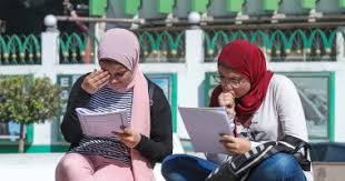 التعليم تطمئن طلاب الثانوية: الأسئلة ستكون واضحة ومباشرة بلا ألغاز - اليوم  السابع