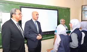 وزير التربية والتعليم ومحافظ قنا يتفقدان (٨) مدارس بالمحافظة لمتابعة انتظام  العام الدراسى الجديد – التعليم اليوم