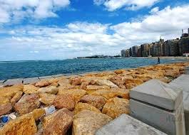 تزامنا مع نوة الشمس الصغيرة الممطرة.. كسر الموجة الحارة وعودة الأجواء  الشتوية إلى الإسكندرية - بوابة الشروق - نسخة الموبايل