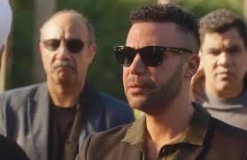 مسلسل الكينج الحلقة 7.. وفاة الصياد و جلال ينصب على حمزة | ET بالعربي