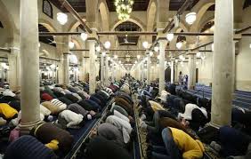 طريقة صلاة التهجد والفرق بينها وبين التراويح.. الإفتاء توضح