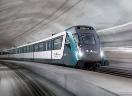 وزارة النقل تخطط لمد خطوط المترو إلى 3 مطارات دولية