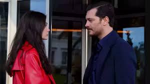 مسلسل حلم أشرف الحلقة 1.. قدير وأشرف يقعا في حب نيسان أثناء غنائها