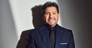 تطورات الحالة الصحية للفنان هاني شاكر - اليوم السابع