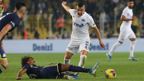 قاسم باشا يلقن بشكتاش درسا قاسيا في الدوري التركي 