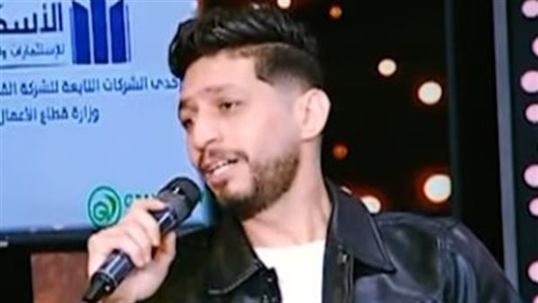 محمود ربيع يشعل استوديو برنامج "هي وهما" بأغنية "أي دمعة حزن لا"