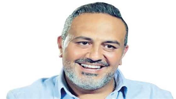 خالد سرحان: عادل إمام بصحة جيدة ولازم يدخل موسوعة جينيس لهذا السبب