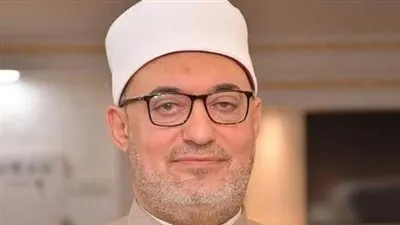 الدكتور نظير محمد عياد 