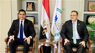 رئيس «التنظيم والإدارة» يستقبل وزير الشباب والرياضة