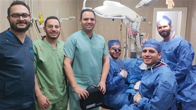 فريق طبي بمستشفى جامعة بني سويف 