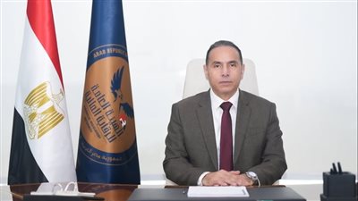 الدكتور إسلام عزام