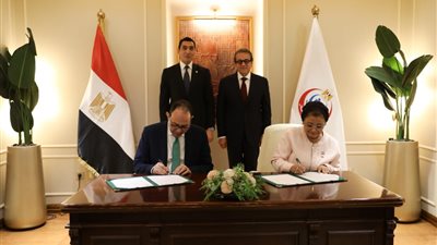 وزيرا الصحة والشباب والرياضة     