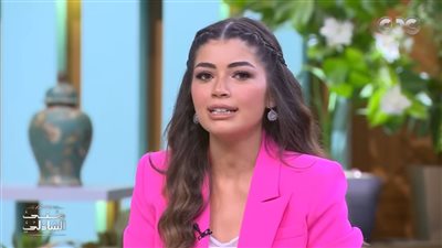 الفنانة ليلي أحمد زاهر    