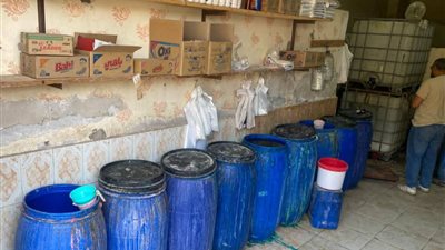 صابون سائل مجهول المصدر 