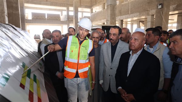 وزير النقل يتفقد مواقع العمل بالخط الثاني من شبكة القطار    