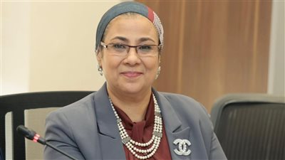 المستشارة أمل عمار