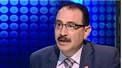  الدكتور طارق فهمي، أستاذ العلوم السياسية