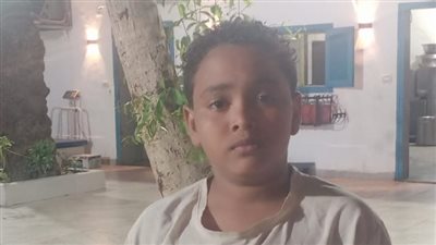 الطفل العائد لأهلة بمحافظة قنا 